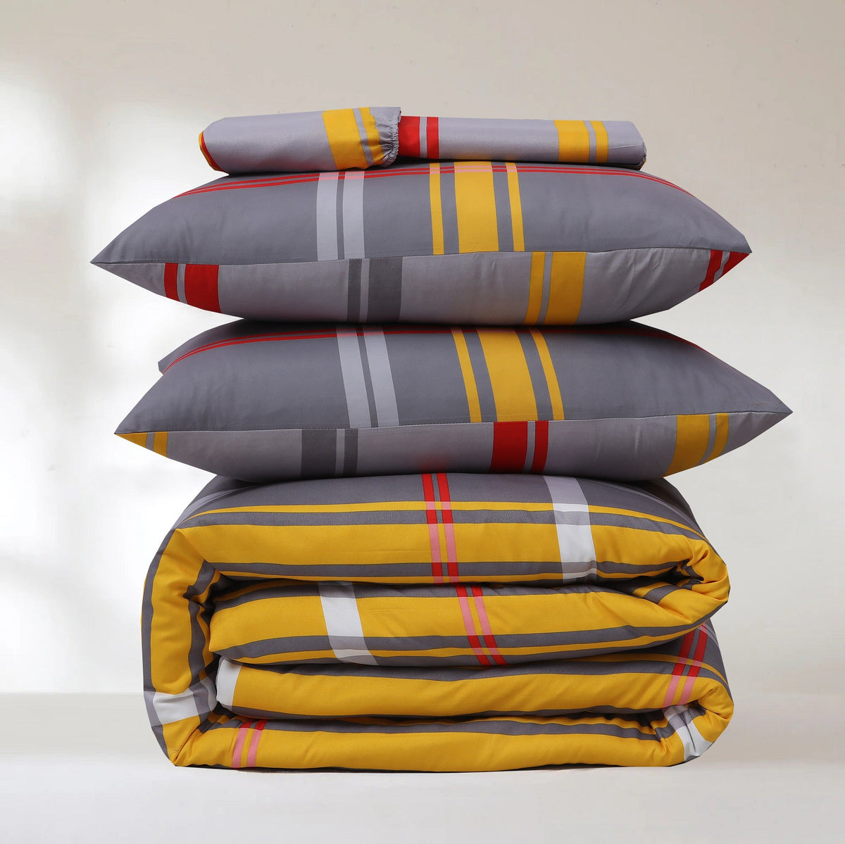 Hadi London 4 Piece Microfibre Bedding Set – Soft Duvet Cover, Fitted Sheet & Pillowcases | Single Double King Super King