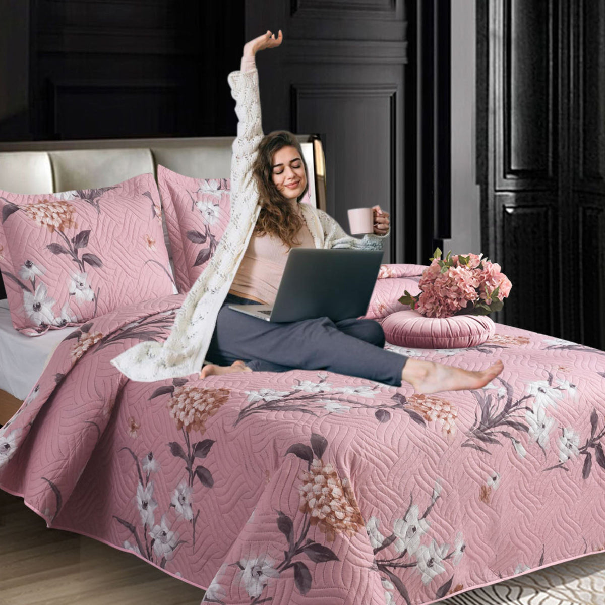 3 Piece Luxury Quilted Bedspread Set – Reversible Floral Patchwork Bedspread with Pillow Shams | Soft Microfibre Bed Throw for Double & King Size Beds