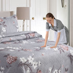 3 Piece Luxury Quilted Bedspread Set – Reversible Floral Patchwork Bedspread with Pillow Shams | Soft Microfibre Bed Throw for Double & King Size Beds