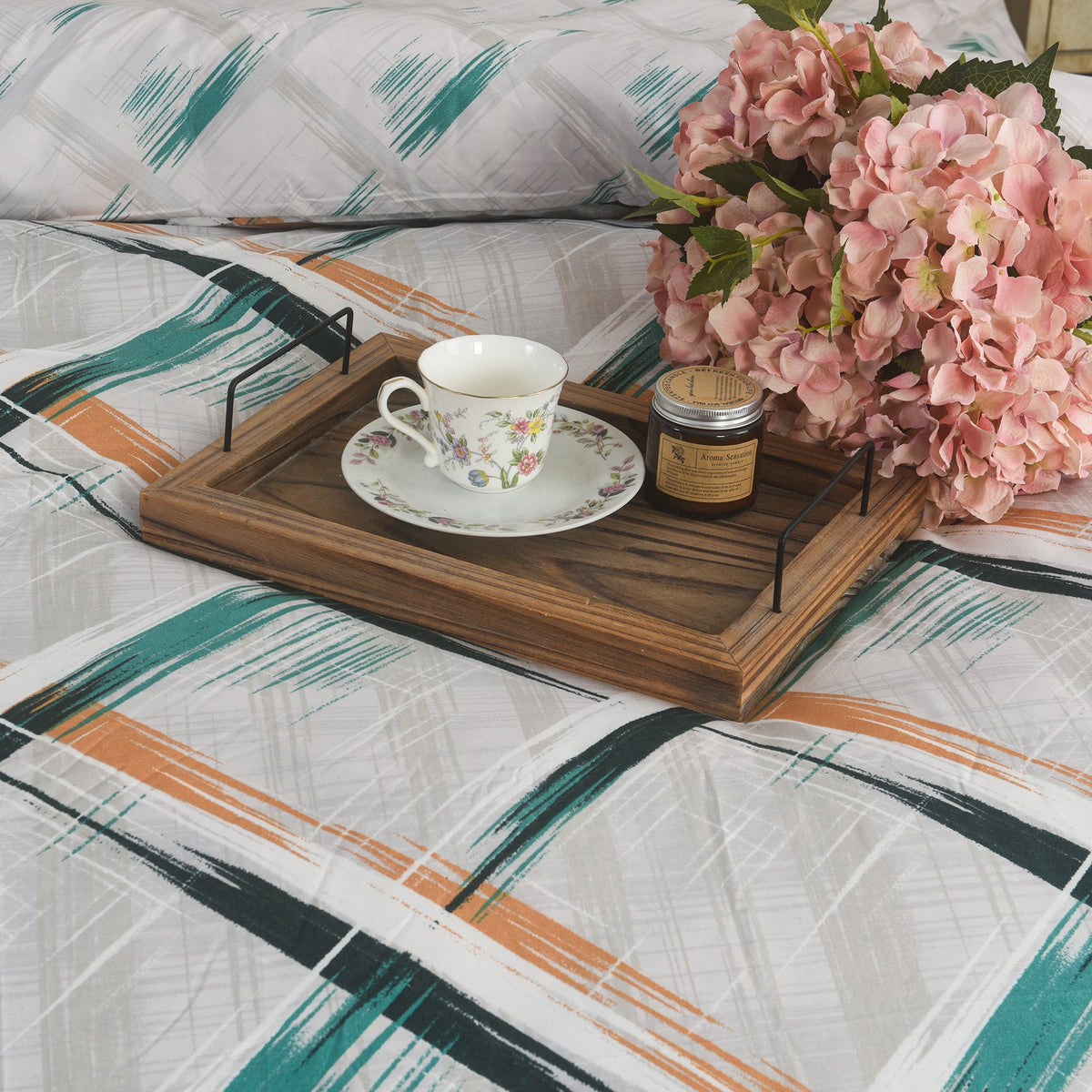 Hadi London 4 Piece 3D Printed Bedding Set – Soft Microfibre Duvet Cover, Fitted Sheet & Pillowcases