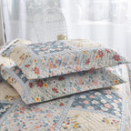 3 Piece Luxury Quilted Bedspread Set – Reversible Floral Patchwork Bedspread with Pillow Shams | Soft Microfibre Bed Throw for Double & King Size Beds