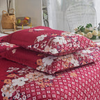 3 Piece Luxury Quilted Bedspread Set – Reversible Floral Patchwork Bedspread with Pillow Shams | Soft Microfibre Bed Throw for Double & King Size Beds