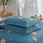 3 Piece Luxury Quilted Bedspread Set – Reversible Floral Patchwork Bedspread with Pillow Shams | Soft Microfibre Bed Throw for Double & King Size Beds