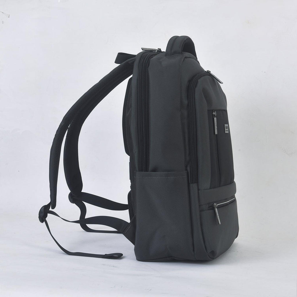 Hadi London 40L Waterproof Laptop Backpack – Large Travel, Work & School Bag with USB Charging & Headphone Port