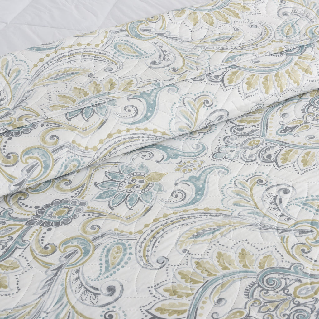 3 Piece Luxury Quilted Bedspread Set – Reversible Floral Patchwork Bedspread with Pillow Shams | Soft Microfibre Bed Throw for Double & King Size Beds