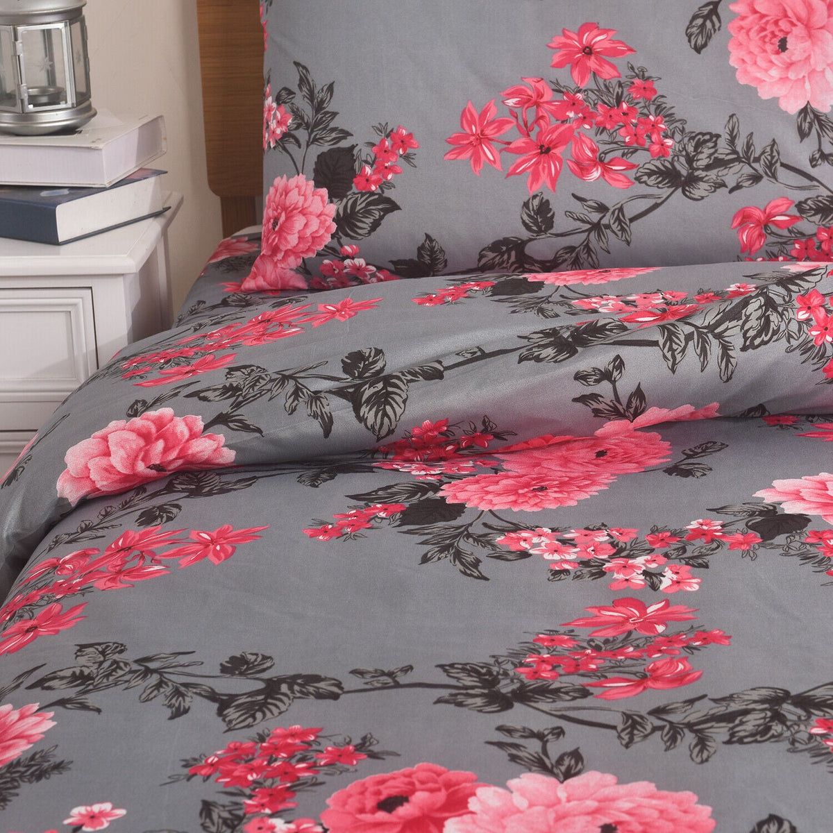 Hadi London Obsidian Marble 4 Piece Microfibre Bedding Set – Duvet Cover, Fitted Sheet & Pillowcases