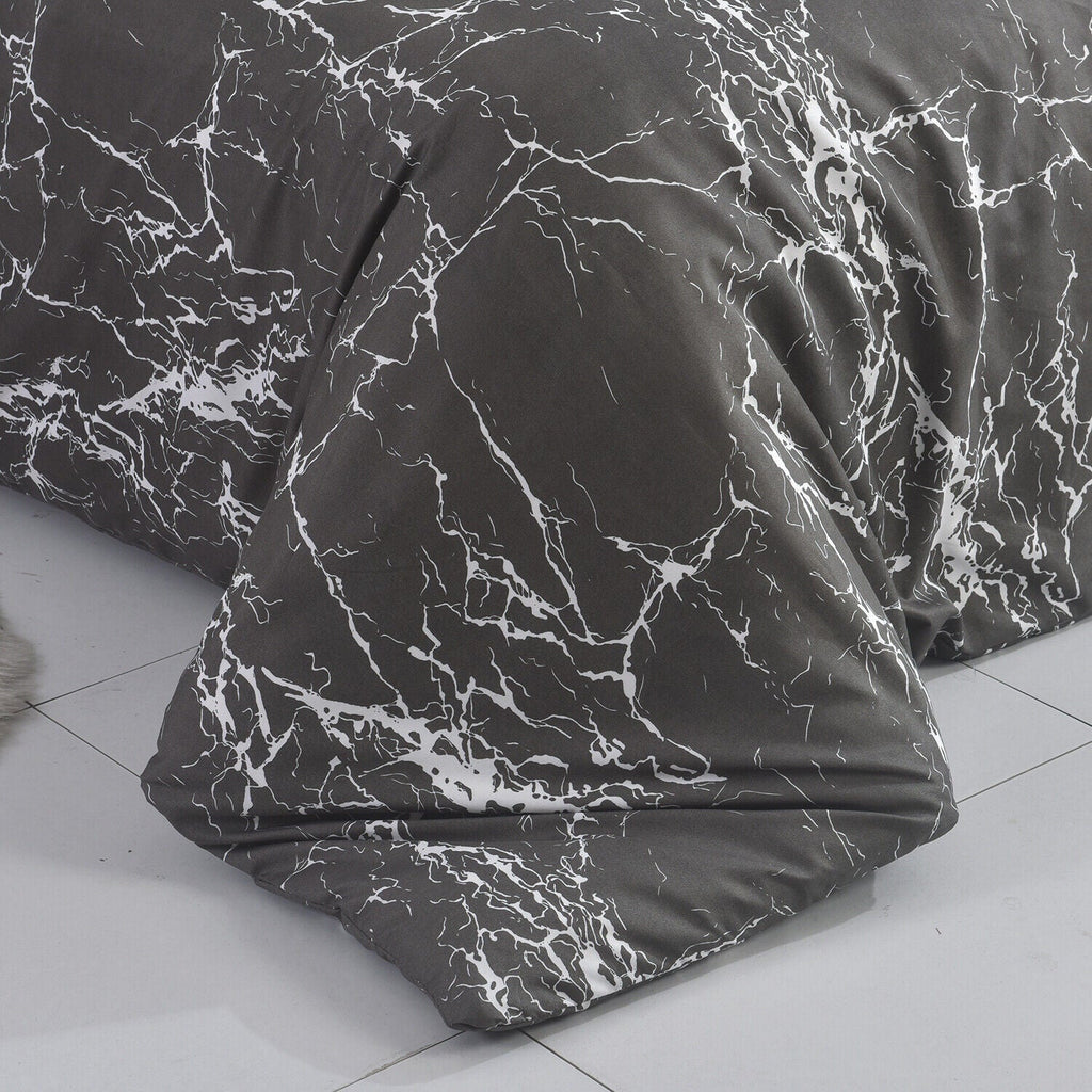 Hadi London Obsidian Marble 4 Piece Microfibre Bedding Set – Duvet Cover, Fitted Sheet & Pillowcases