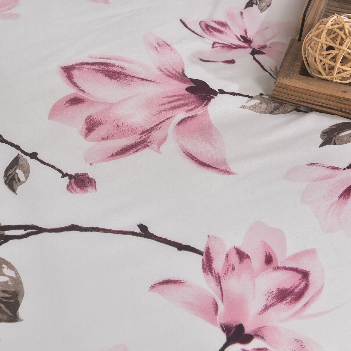 Hadi London Obsidian Marble 4 Piece Microfibre Bedding Set – Duvet Cover, Fitted Sheet & Pillowcases