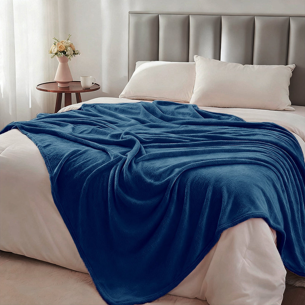 Hadi London Plain Fleece Throw Blanket – Super Soft Warm Lightweight Sofa & Bed Blanket