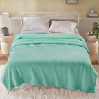 Hadi London Plain Fleece Throw Blanket – Super Soft Warm Lightweight Sofa & Bed Blanket
